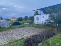 Fethiye saklıkent yoluna cepheli ticari ve konut satılıktır arsamız 564 metre Ev ve iş yeri 17